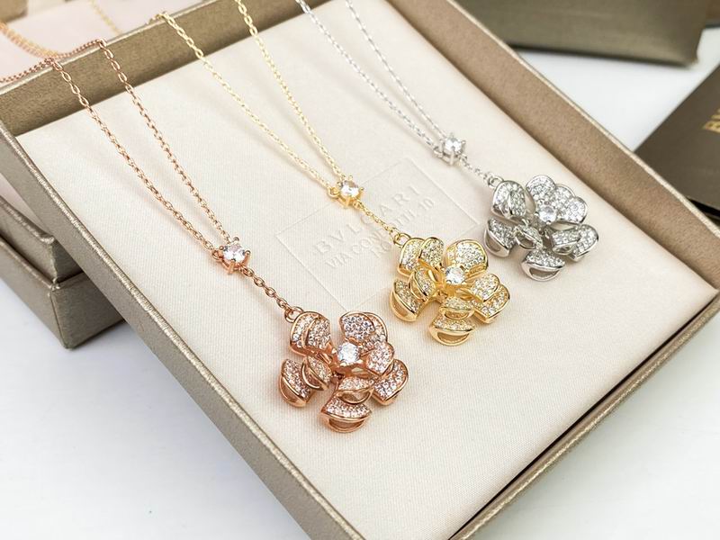 Bvlgari necklace 09yxq43